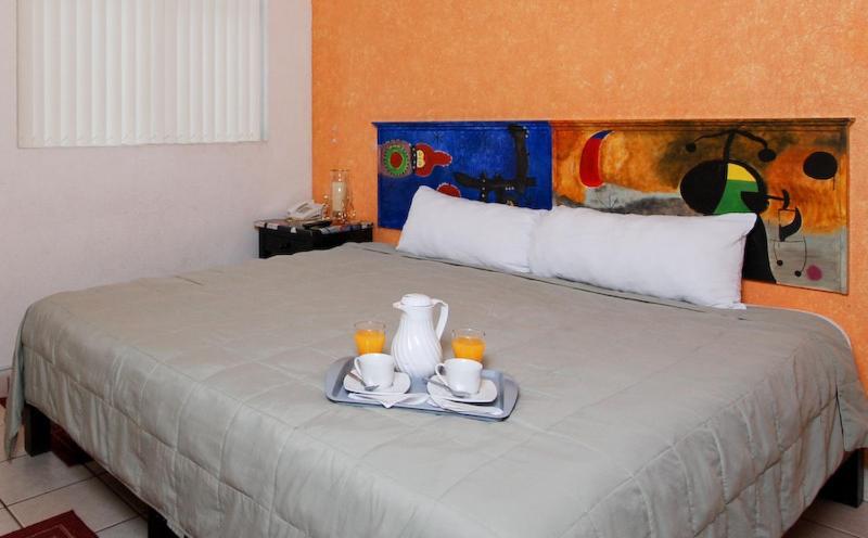 & Galeria Hotel Morelia