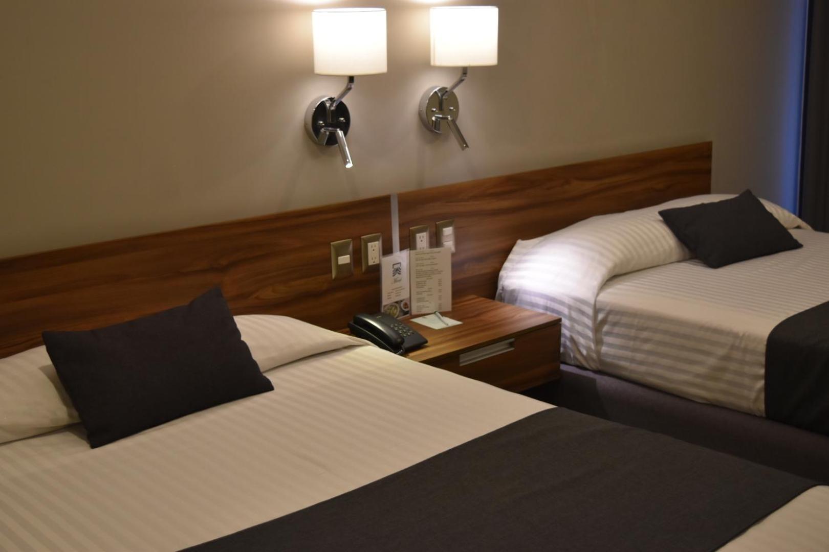 Hotel Estanza &