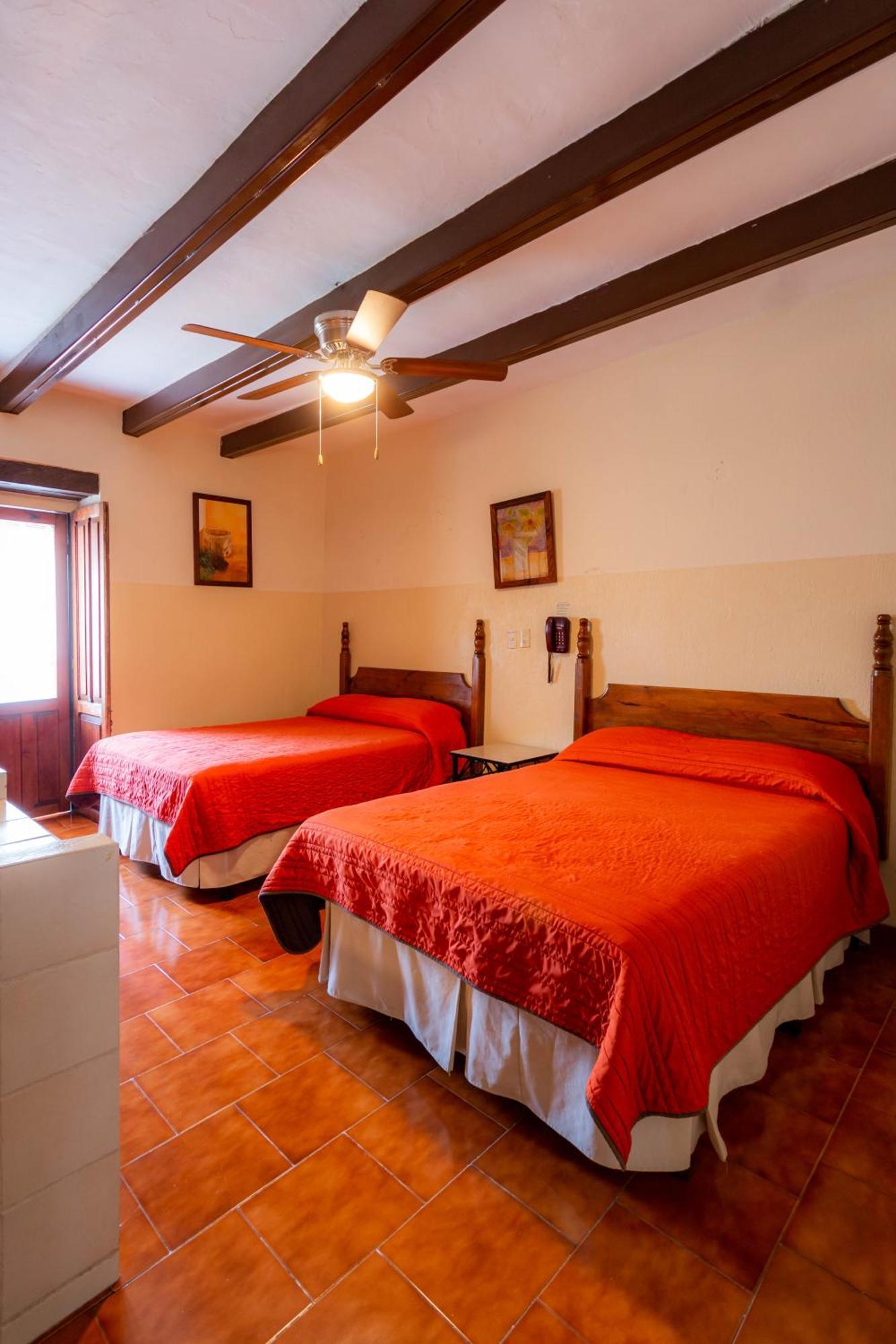 Hotel El Carmen,