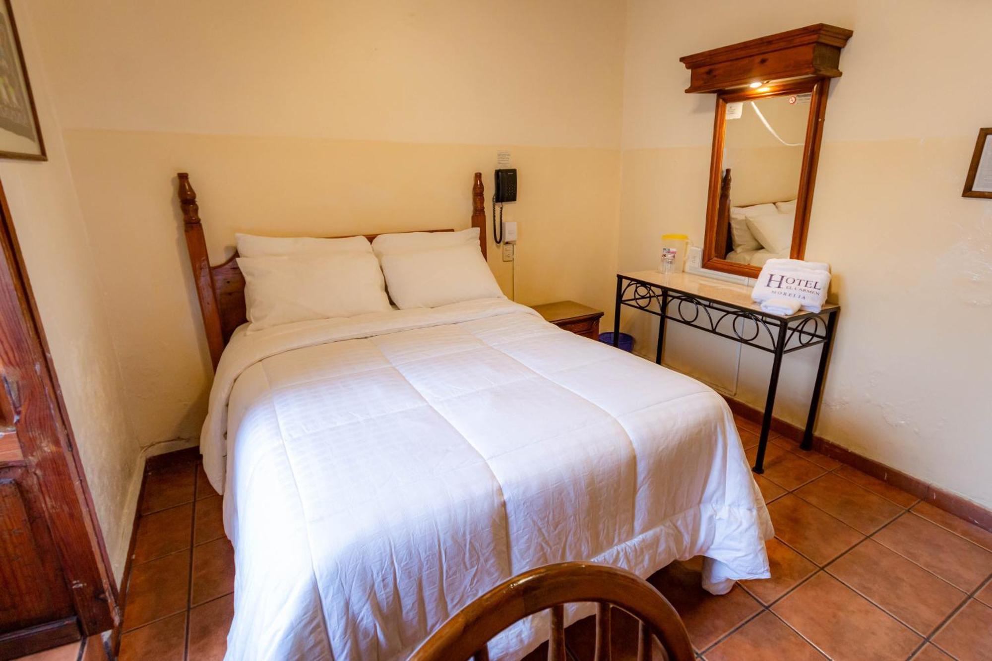 El Carmen, Hotel Morelia