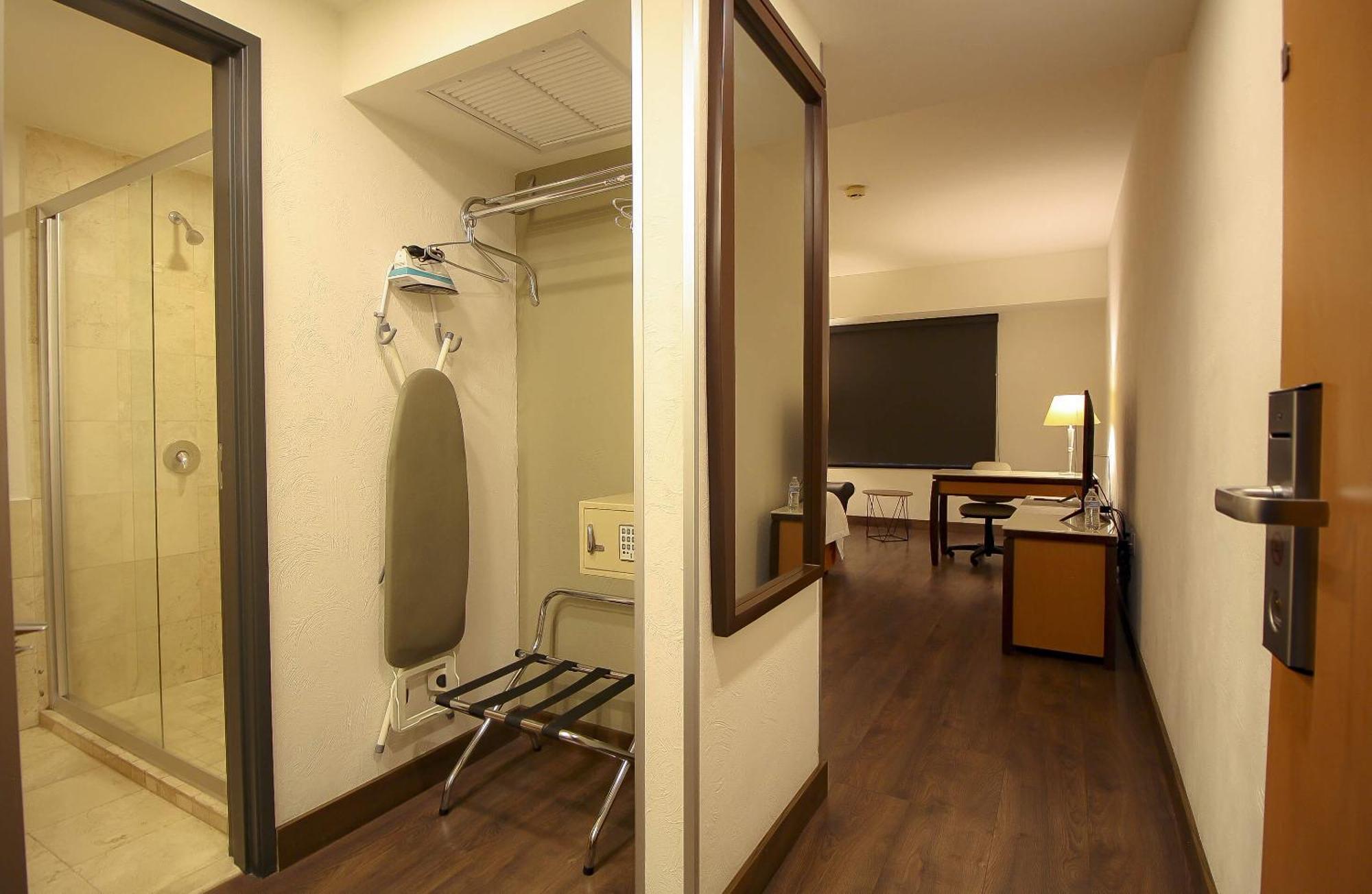 Turotel 4*