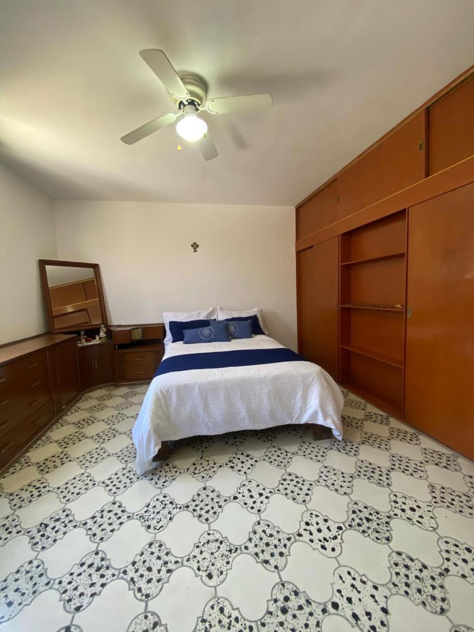 Habitación en casa particular Casa Maria Isabel Morelia