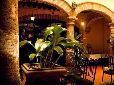 Colonial Hotel
