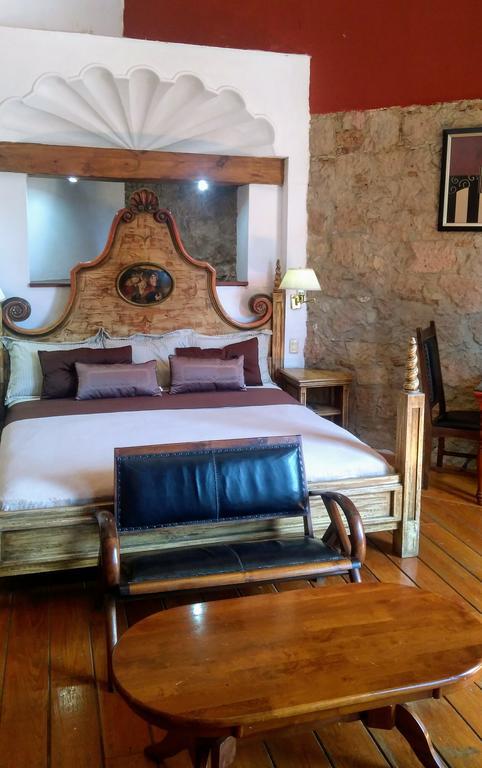 Hotel And San Miguel