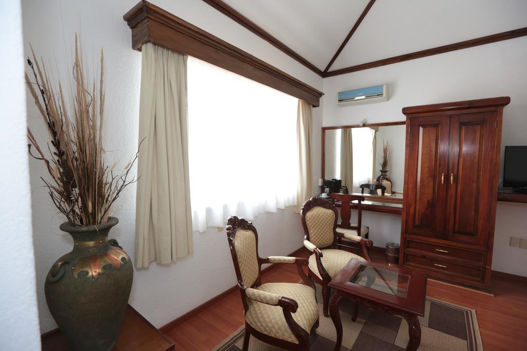 Casa De La Loma 5* Morelia