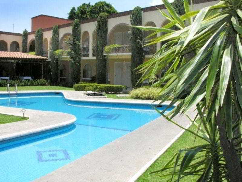 Hotel & Del Sol 4*