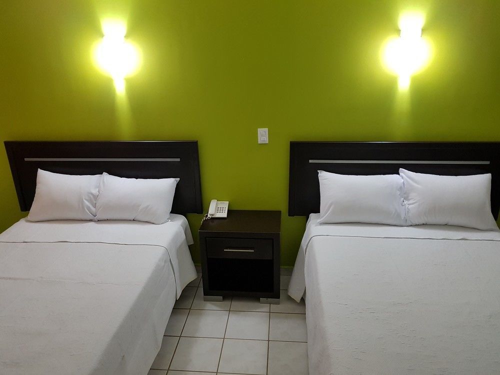 Capital O Victoria Hotel Morelia