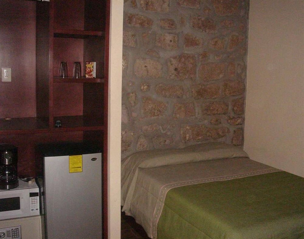 Hotel Zapata 91