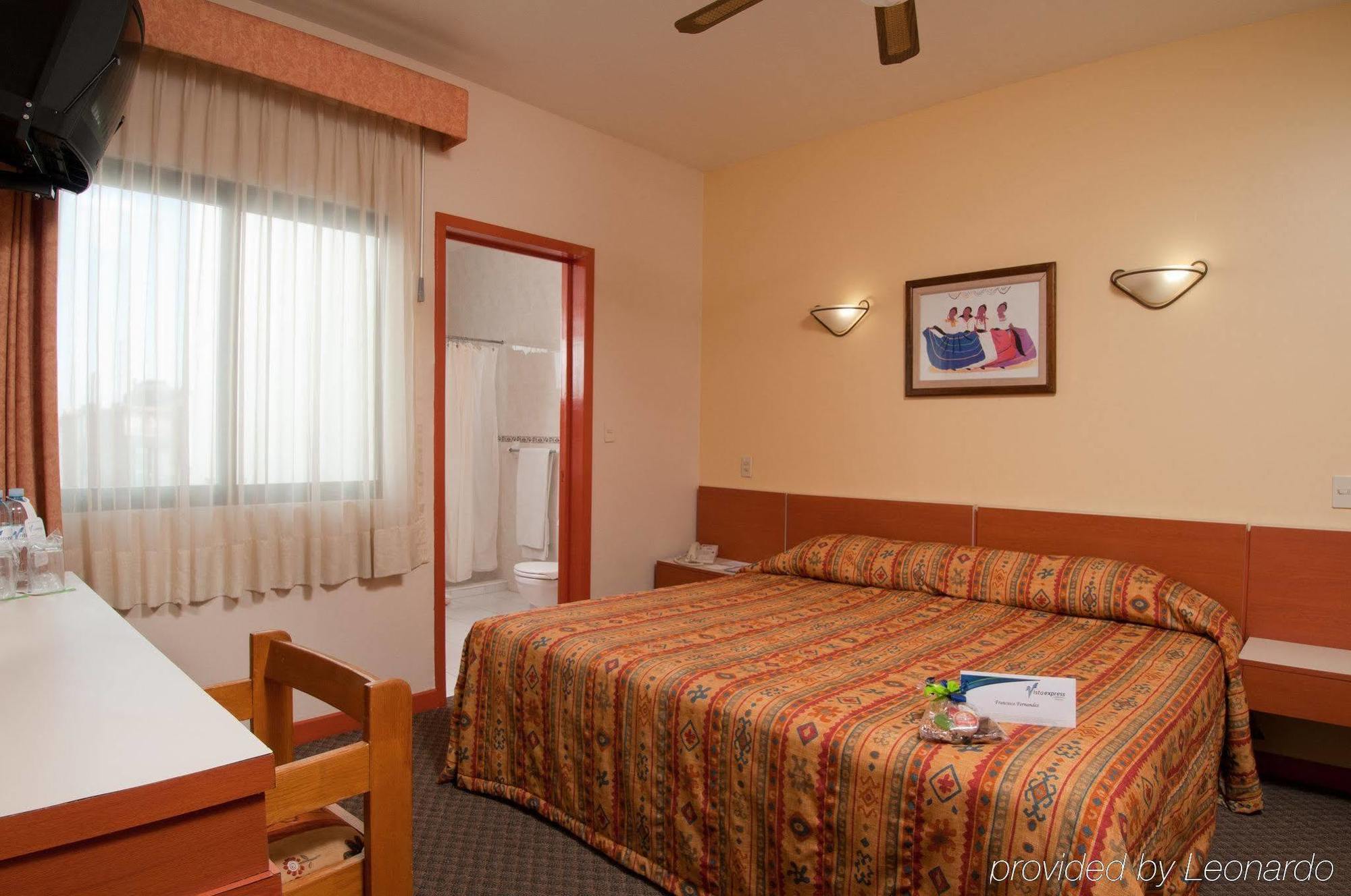 Vista Express By Arriva Hospitality Group Hotel Morelia