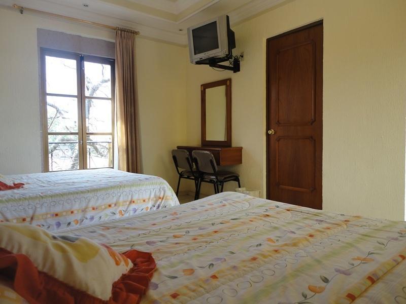 Rincon Tarasco Hotel 3*