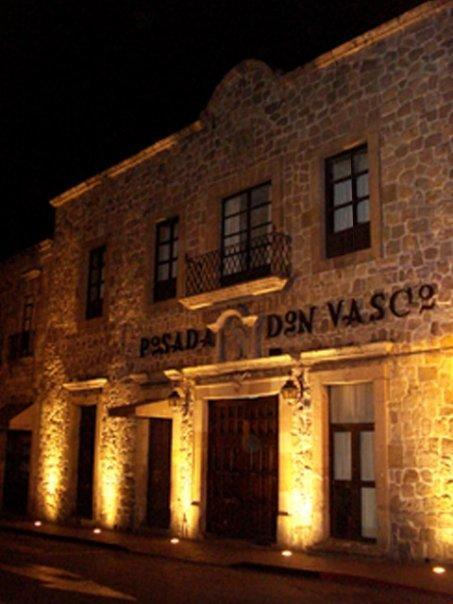 Don Vasco Hotel *