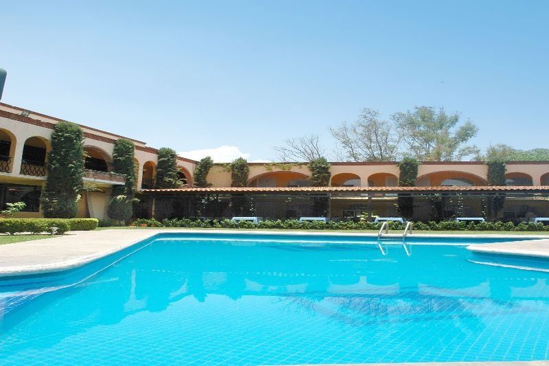 & Del Sol Hotel 4*