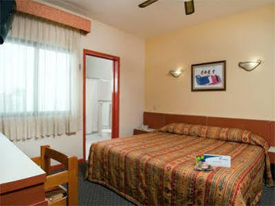 Vista Express By Arriva Hospitality Group Hotel