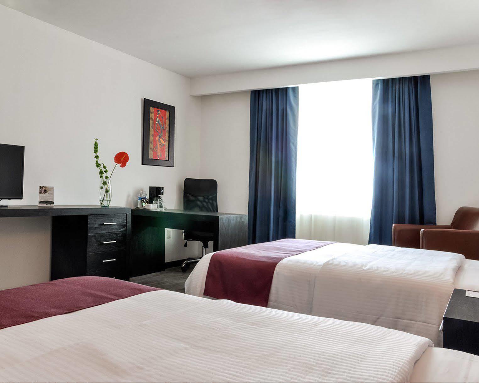 Comfort Inn 3*