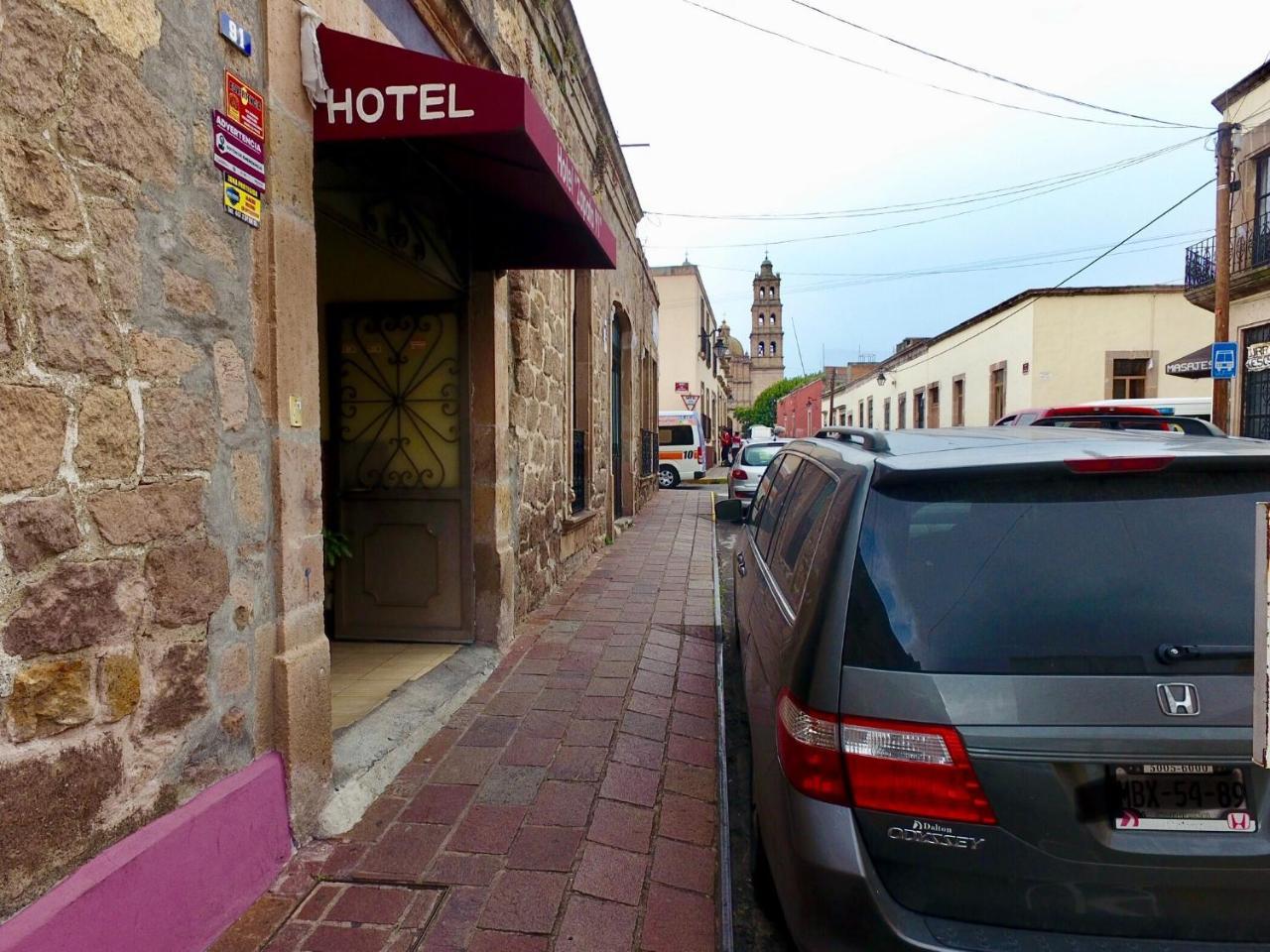 Hotel Zapata 91 3*