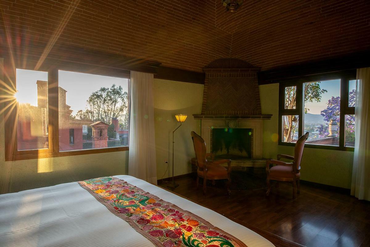 Montana & Hotel Morelia
