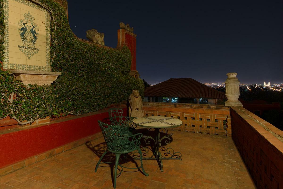 Montana & 5* Morelia