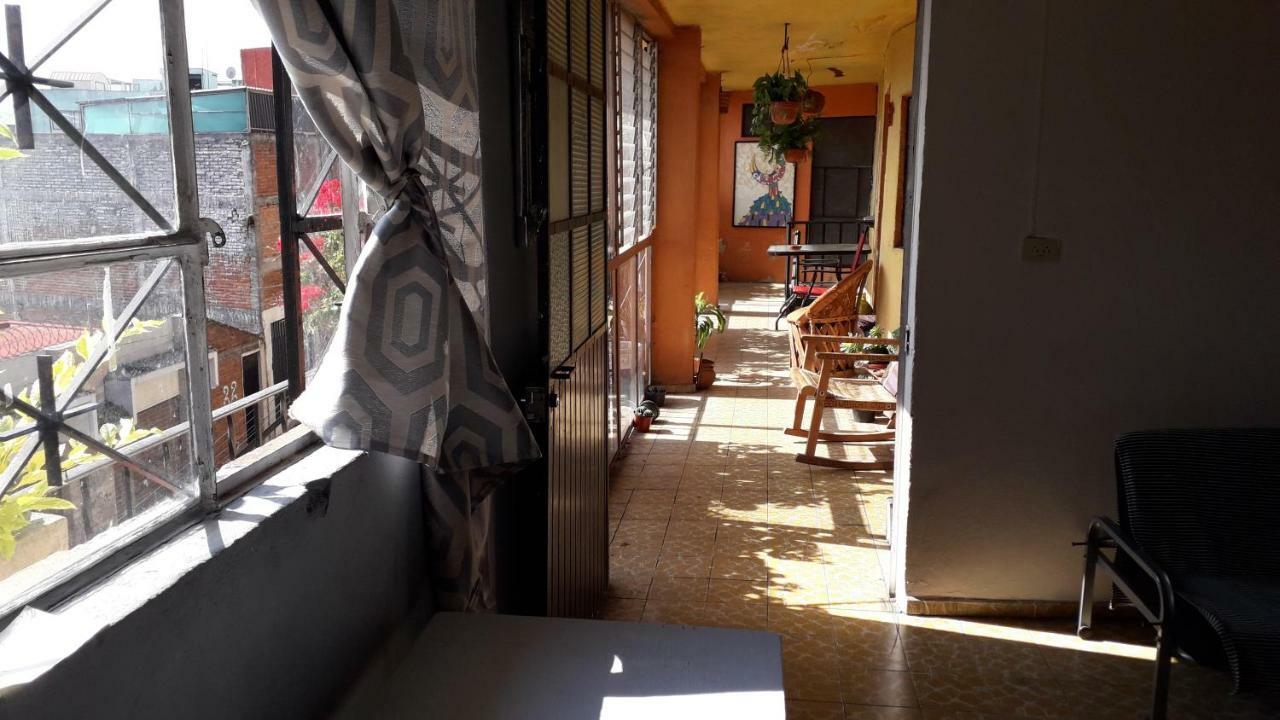 El Laberinto En Casa Pensión *
