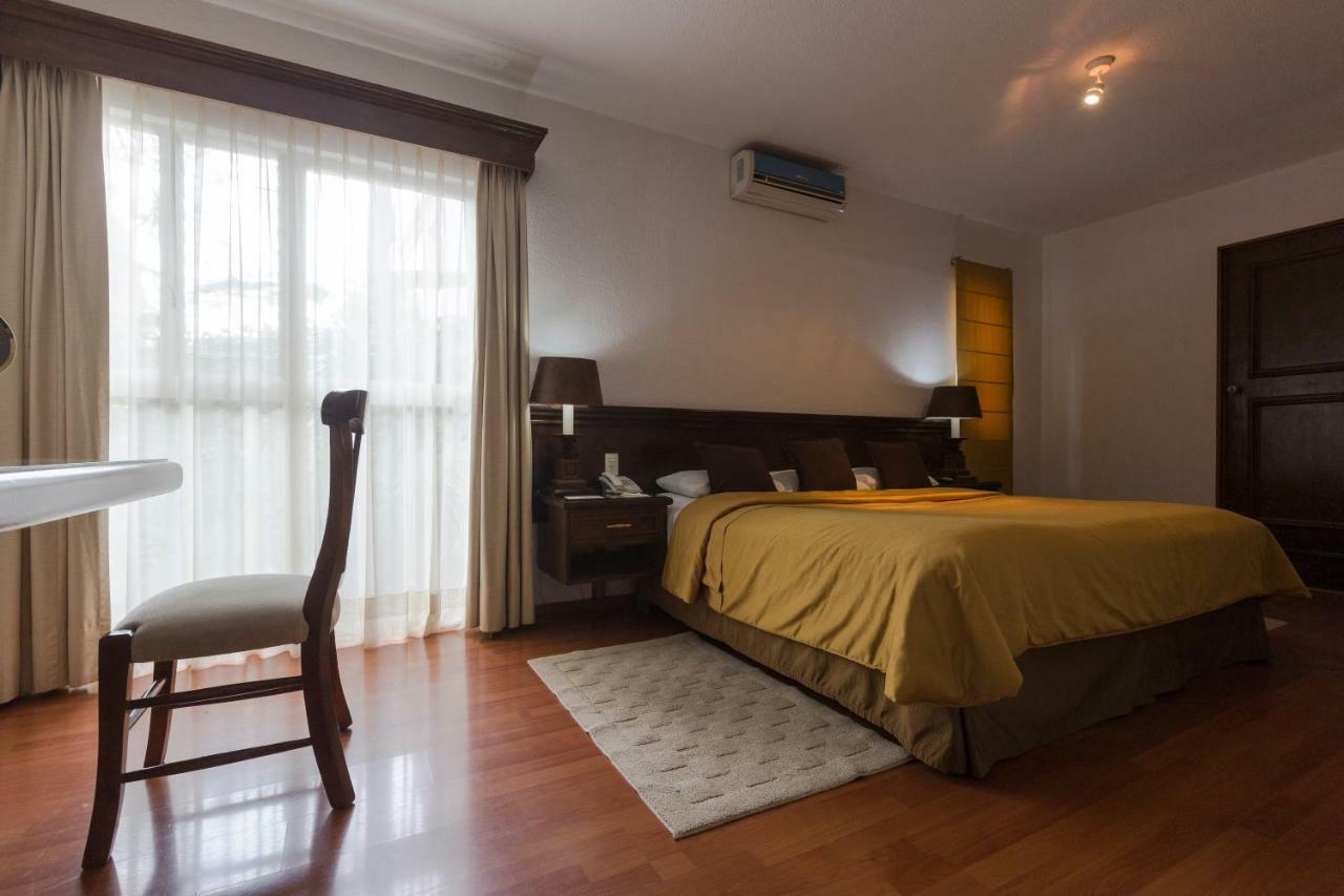 Hotel Casa De La Loma Morelia