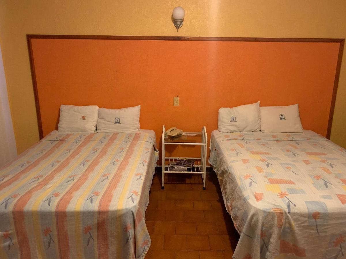 Casa Blanca Hotel