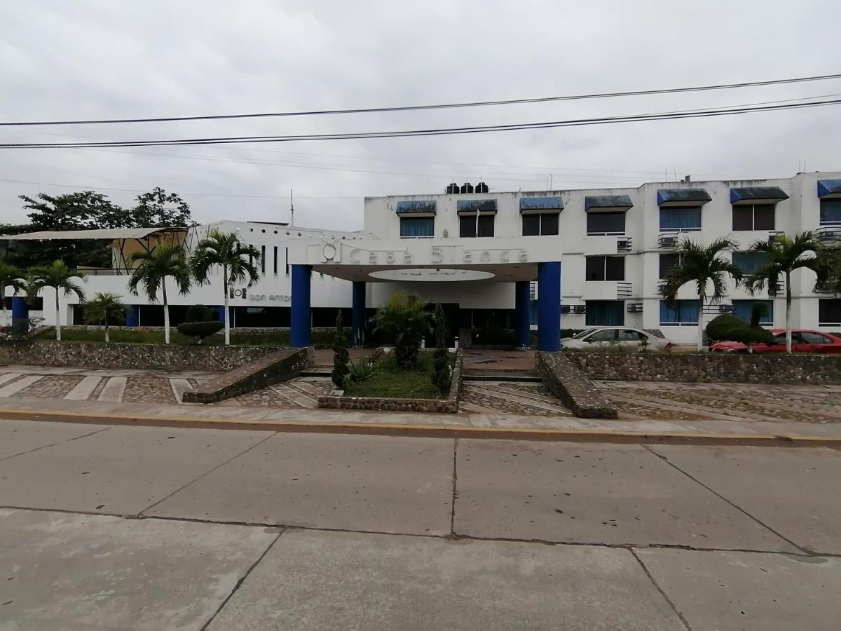 Hotel Casa Blanca
