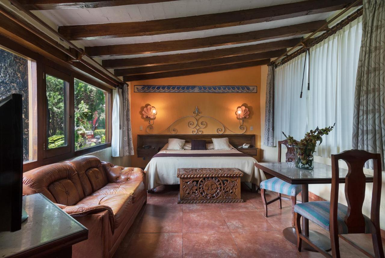 Hotel San Jose & Morelia